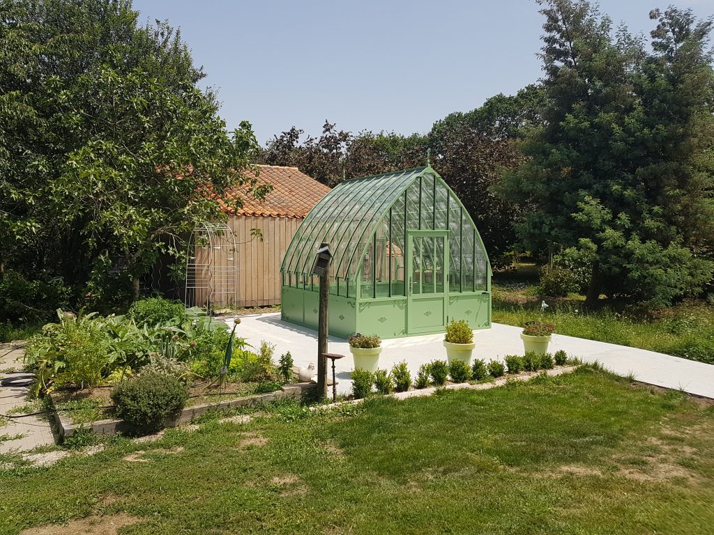 Jardin d'hiver - Style à l'ancienne - Forme toit cathédrale